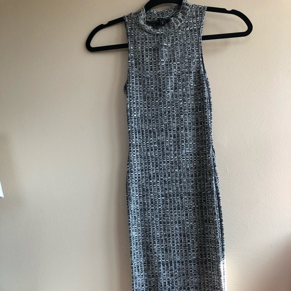 GREY DRESS